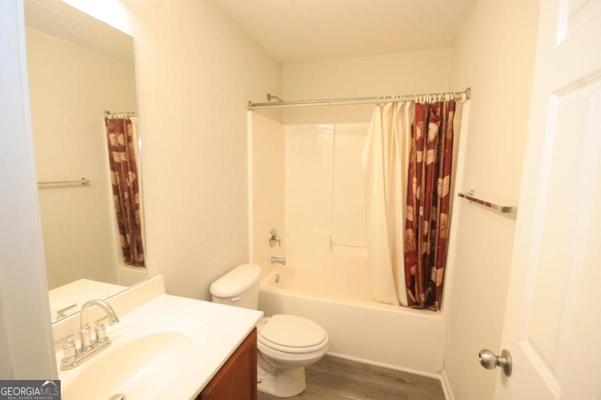 4991 Lower Elm Street Atlanta GA 30349