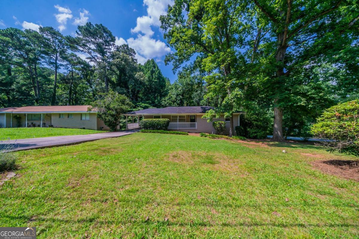 3904 W Hilda Circle Decatur GA 30035