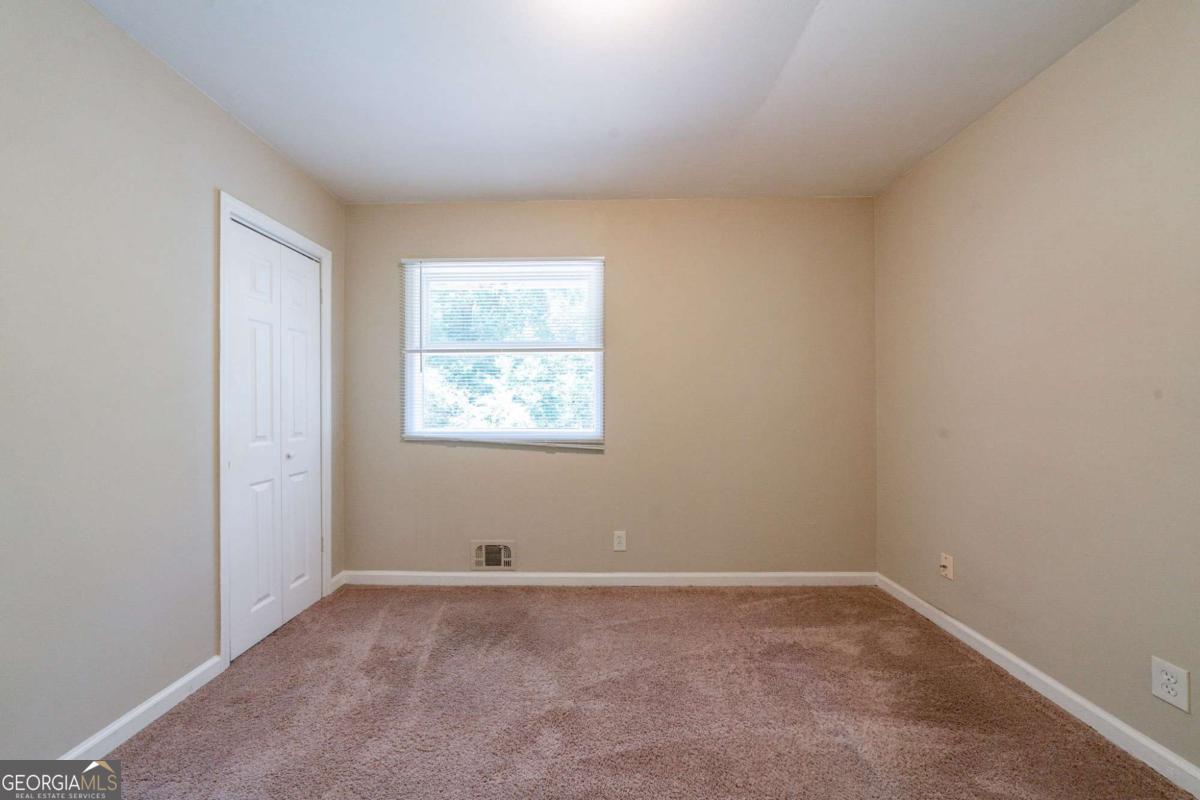 3904 W Hilda Circle Decatur GA 30035