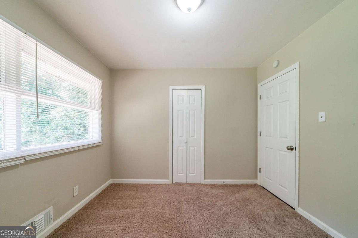 3904 W Hilda Circle Decatur GA 30035