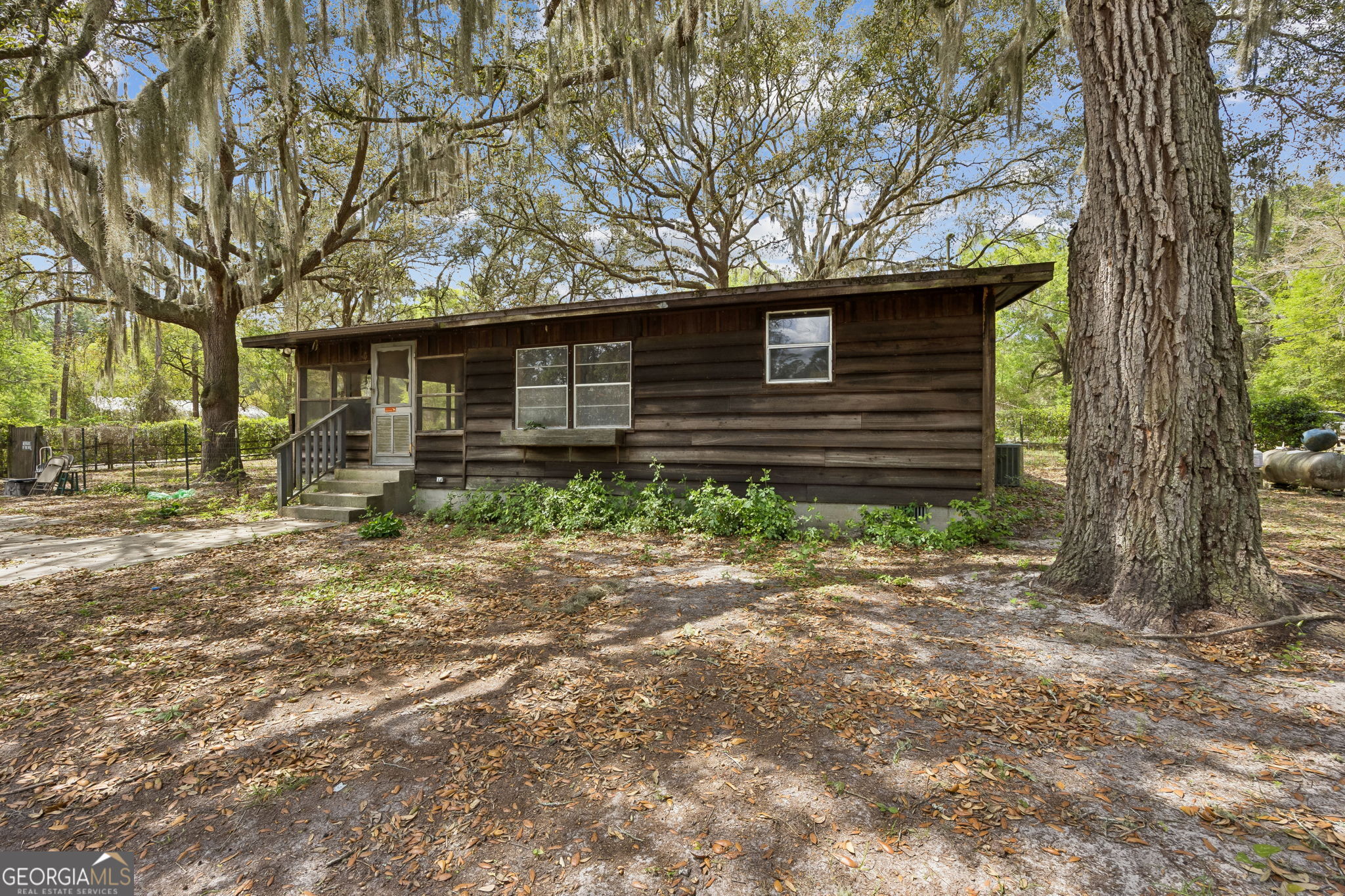 14 Graham Lane St. George GA 31562