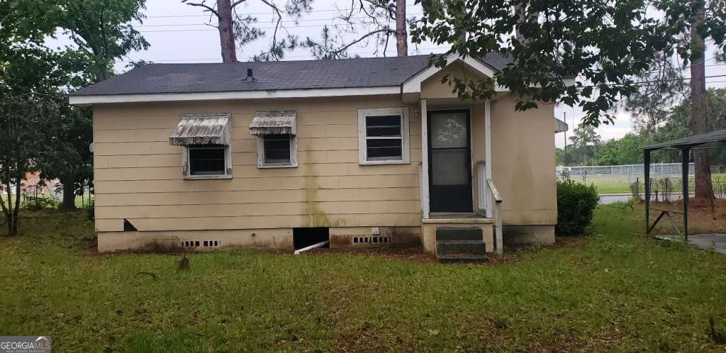 1219 Clough Street Waycross GA 31501