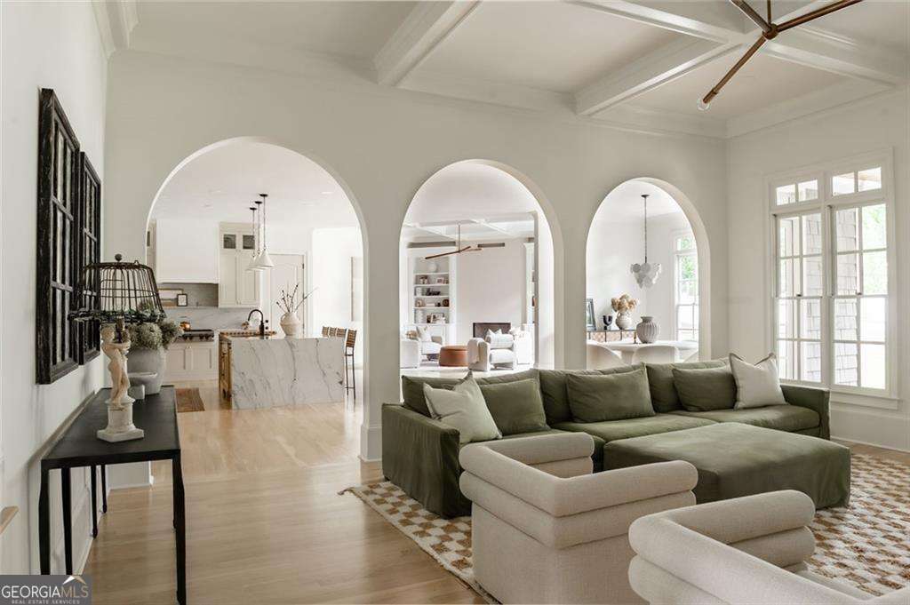 900 Crabapple Hill Alpharetta GA 30004