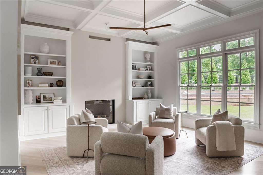 900 Crabapple Hill Alpharetta GA 30004
