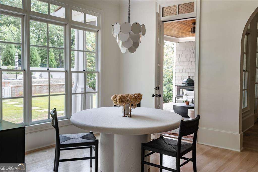 900 Crabapple Hill Alpharetta GA 30004