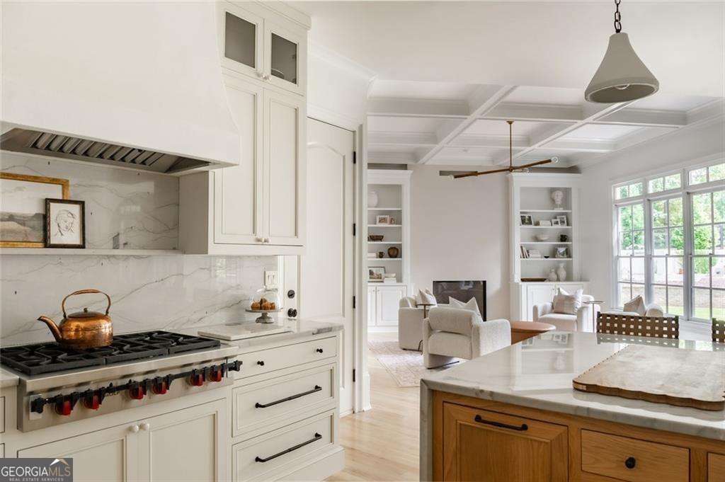 900 Crabapple Hill Alpharetta GA 30004