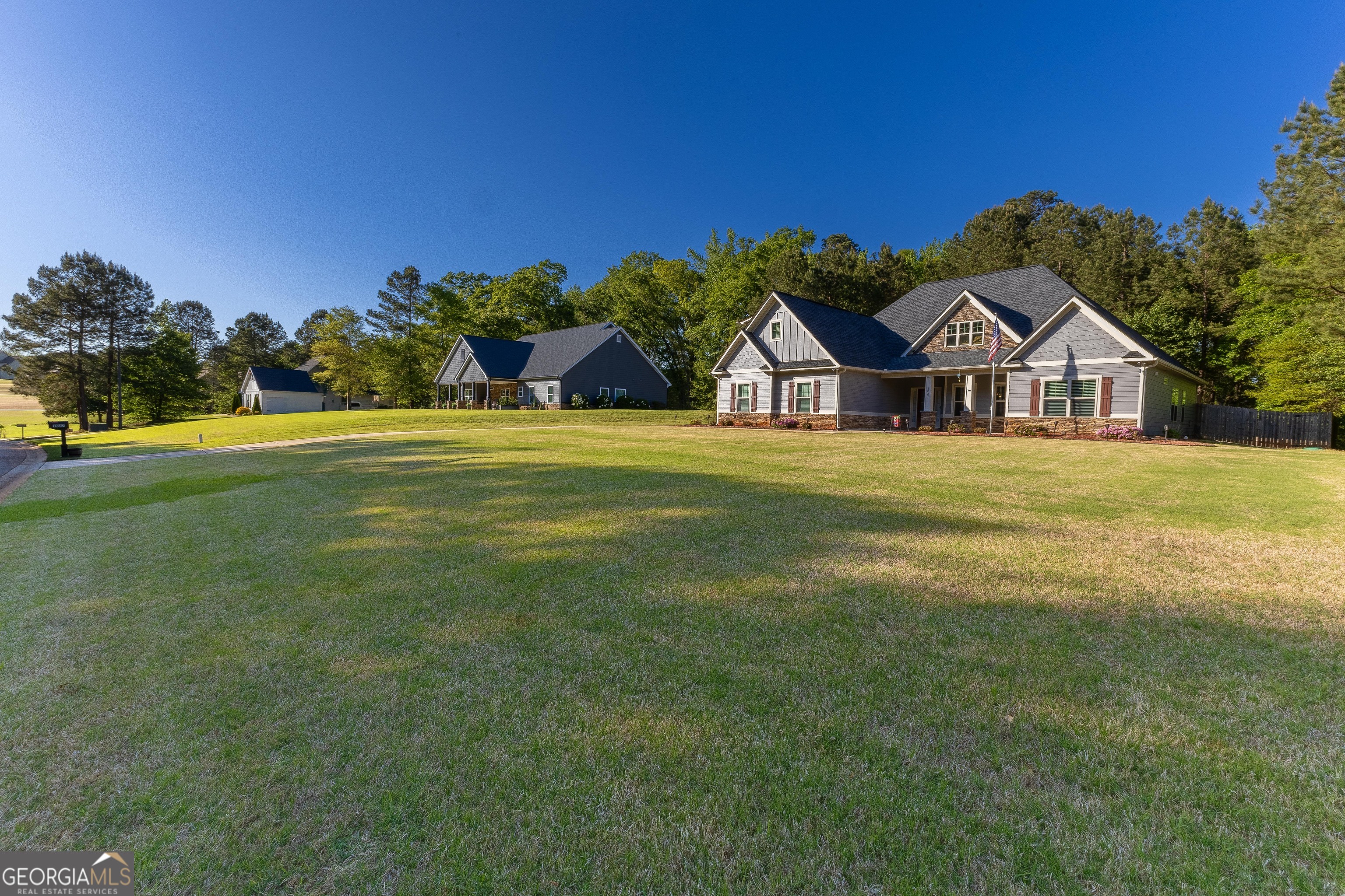 1037 Ashley Glen Drive Williamson GA 30292
