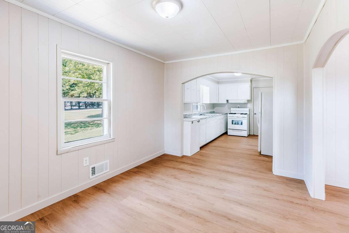 52 Clark Circle Lexington GA 30648