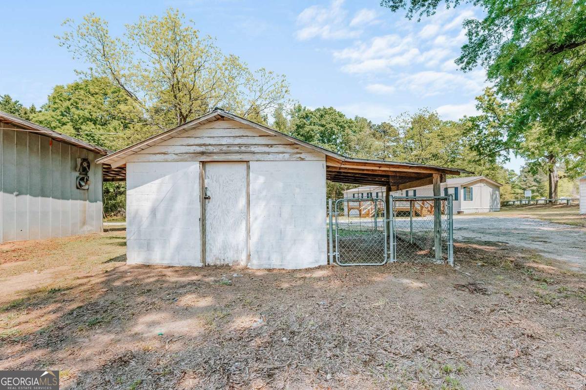 52 Clark Circle Lexington GA 30648