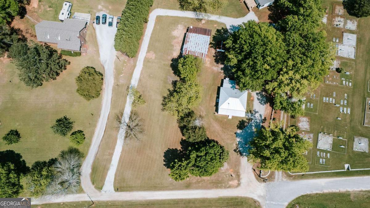52 Clark Circle Lexington GA 30648