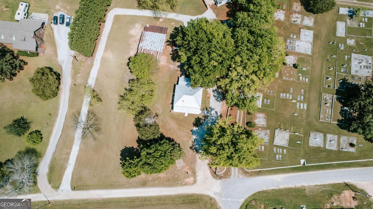 52 Clark Circle Lexington GA 30648