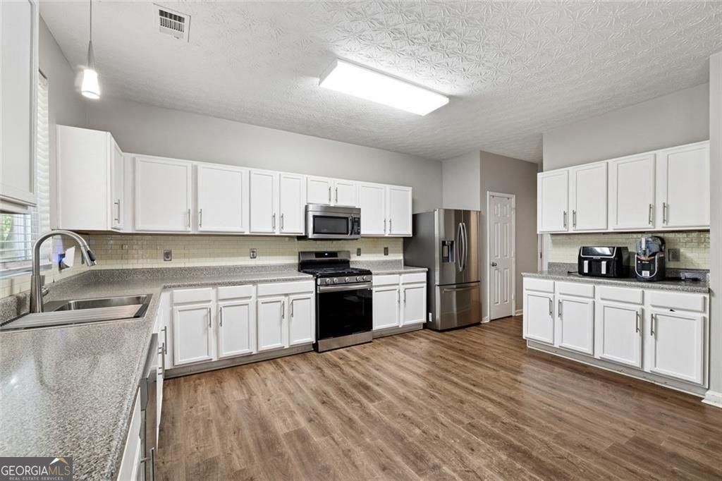 3187 Sable Run Road Atlanta GA 30349