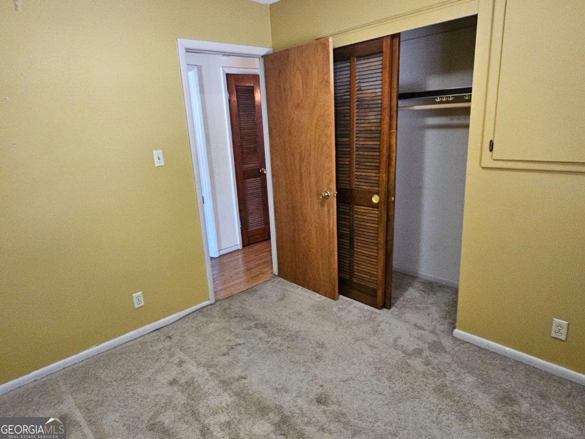 2560 Kennesaw Drive NW Kennesaw GA 30152
