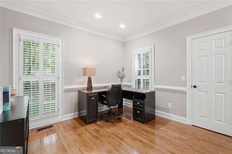 153 York Place Calhoun GA 30701