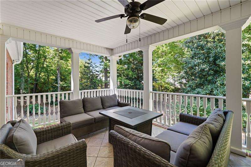 153 York Place Calhoun GA 30701
