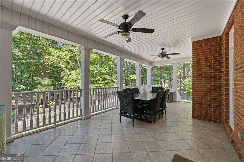 153 York Place Calhoun GA 30701