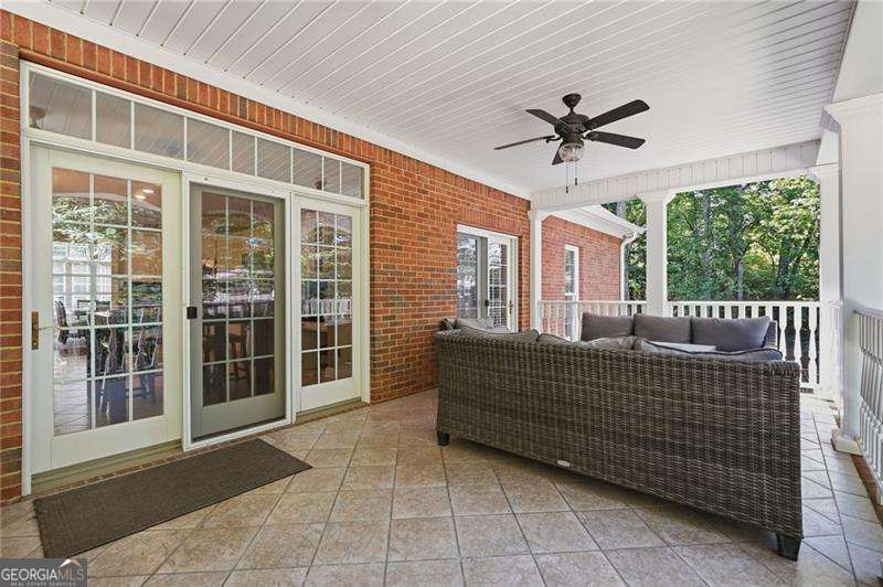 153 York Place Calhoun GA 30701