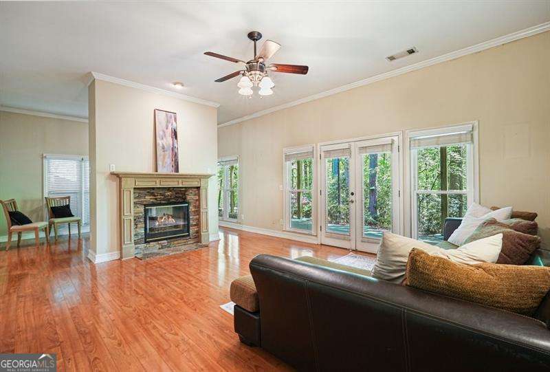 716 Whisper Wind Court Woodstock GA 30189