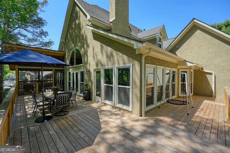716 Whisper Wind Court Woodstock GA 30189