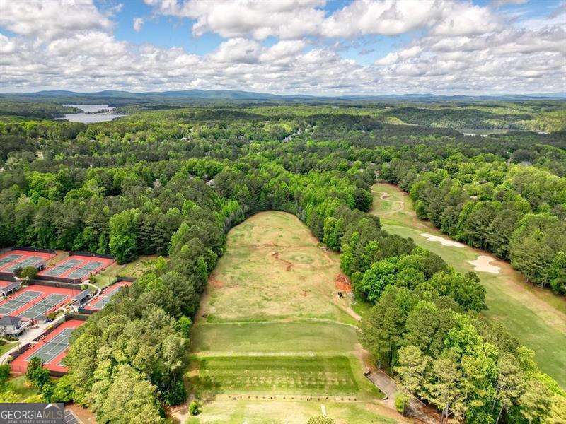 716 Whisper Wind Court Woodstock GA 30189