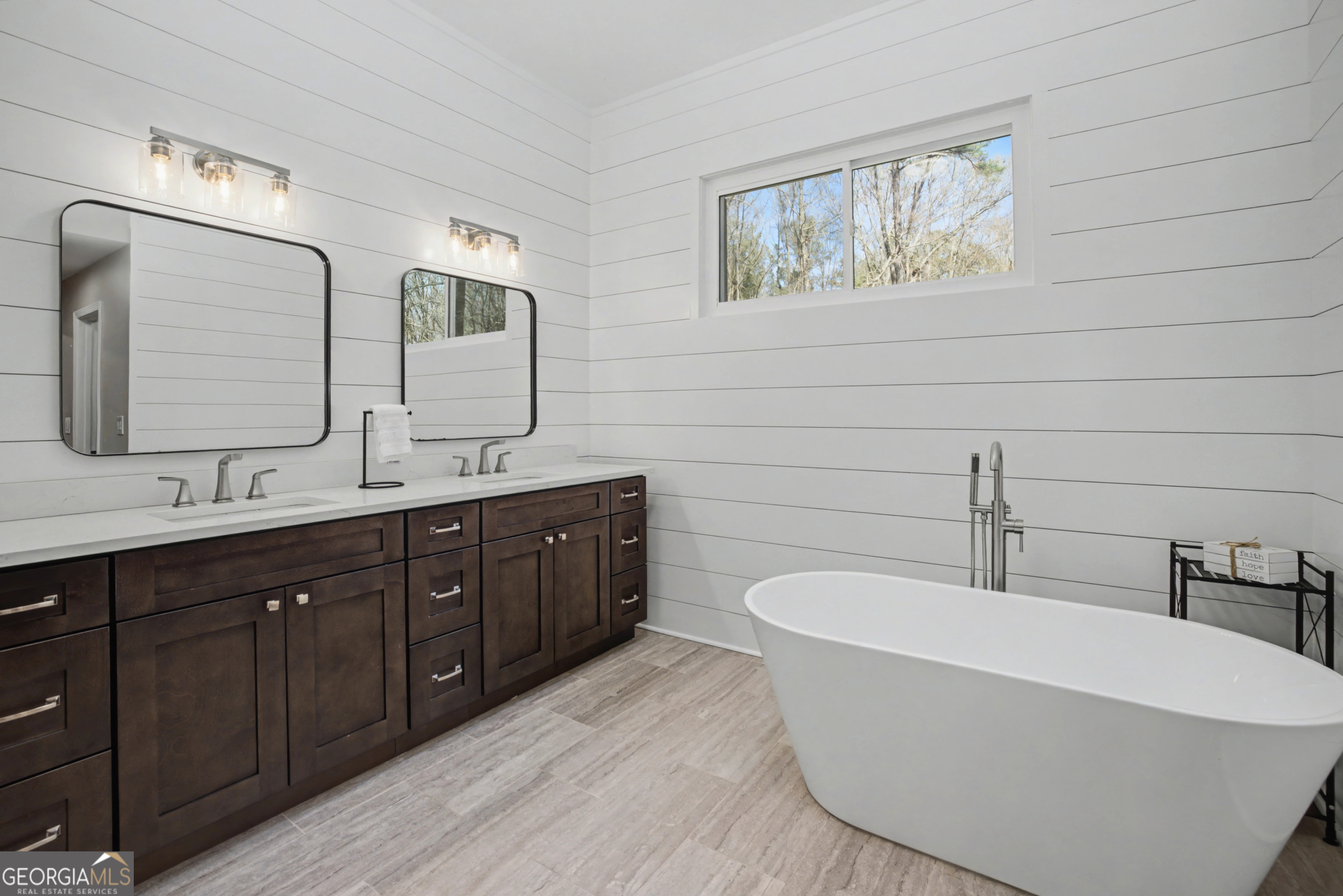 225 Monarch Drive Peachtree City GA 30269