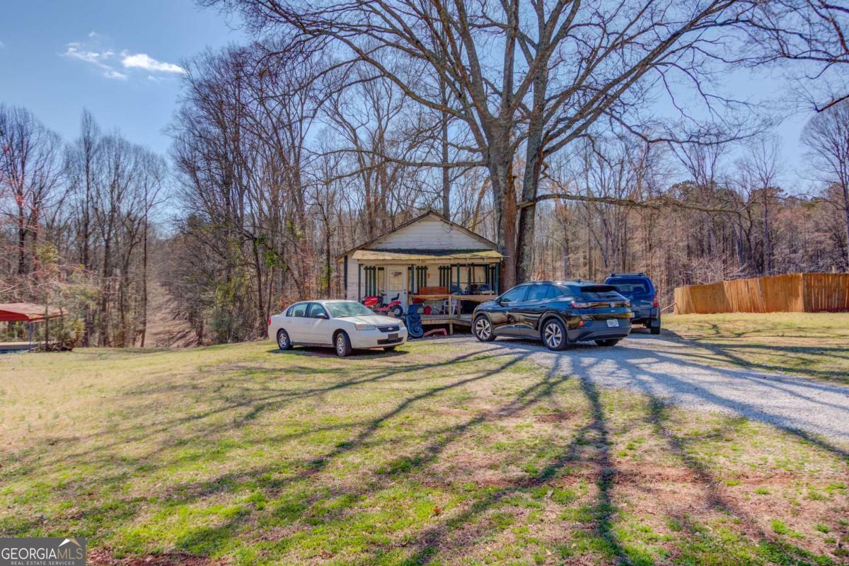382 Dixie Red Avenue Jefferson GA 30549