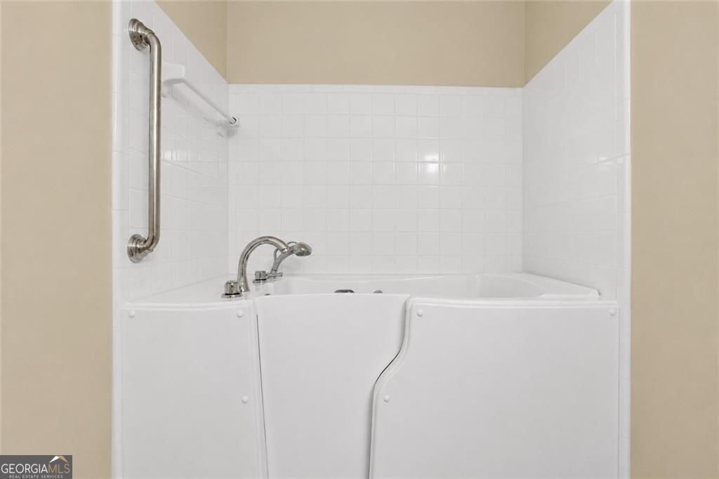 3843 Woodridge Way Tucker GA 30084
