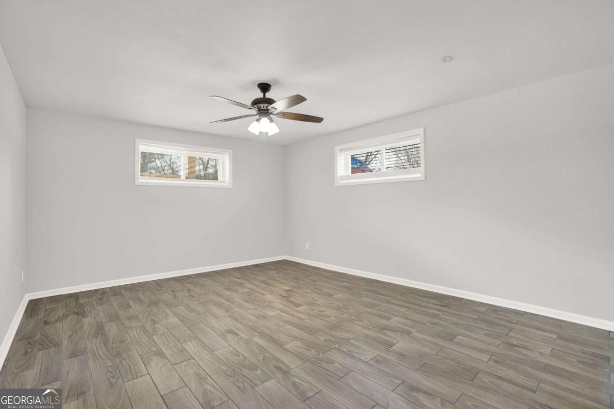 5 Greenbriar Avenue Cartersville GA 30120