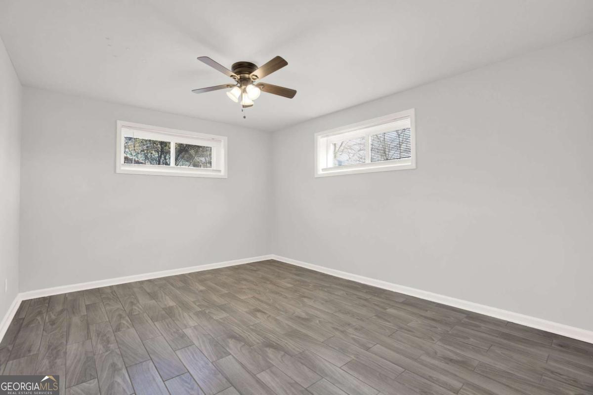 5 Greenbriar Avenue Cartersville GA 30120