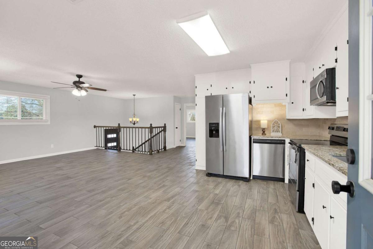 5 Greenbriar Avenue Cartersville GA 30120