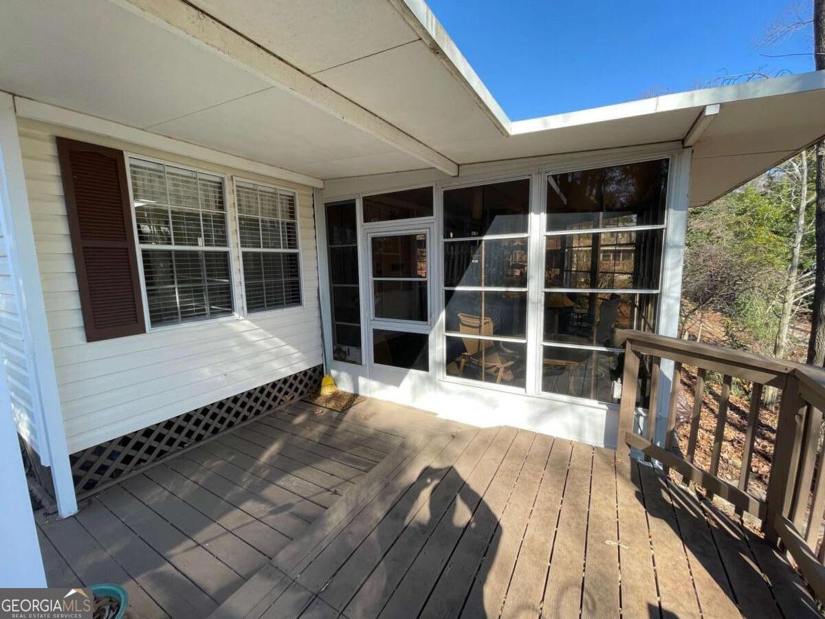 20 Clipper Circle Hartwell GA 30643