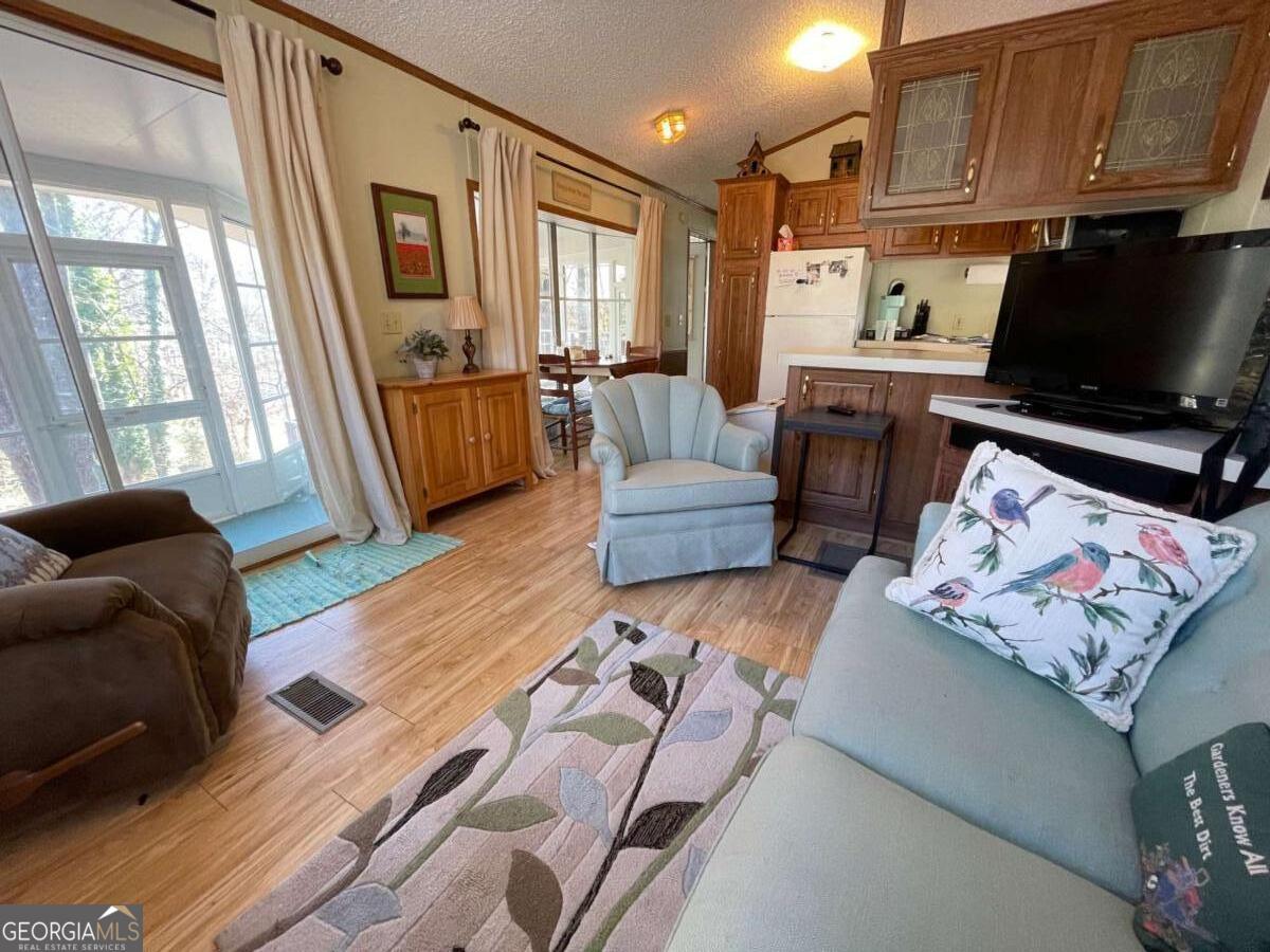 20 Clipper Circle Hartwell GA 30643