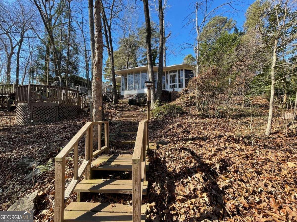 20 Clipper Circle Hartwell GA 30643
