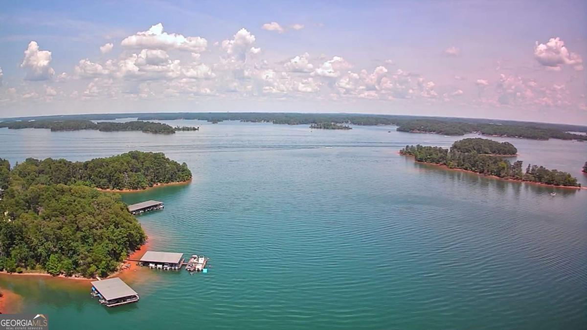 20 Clipper Circle Hartwell GA 30643