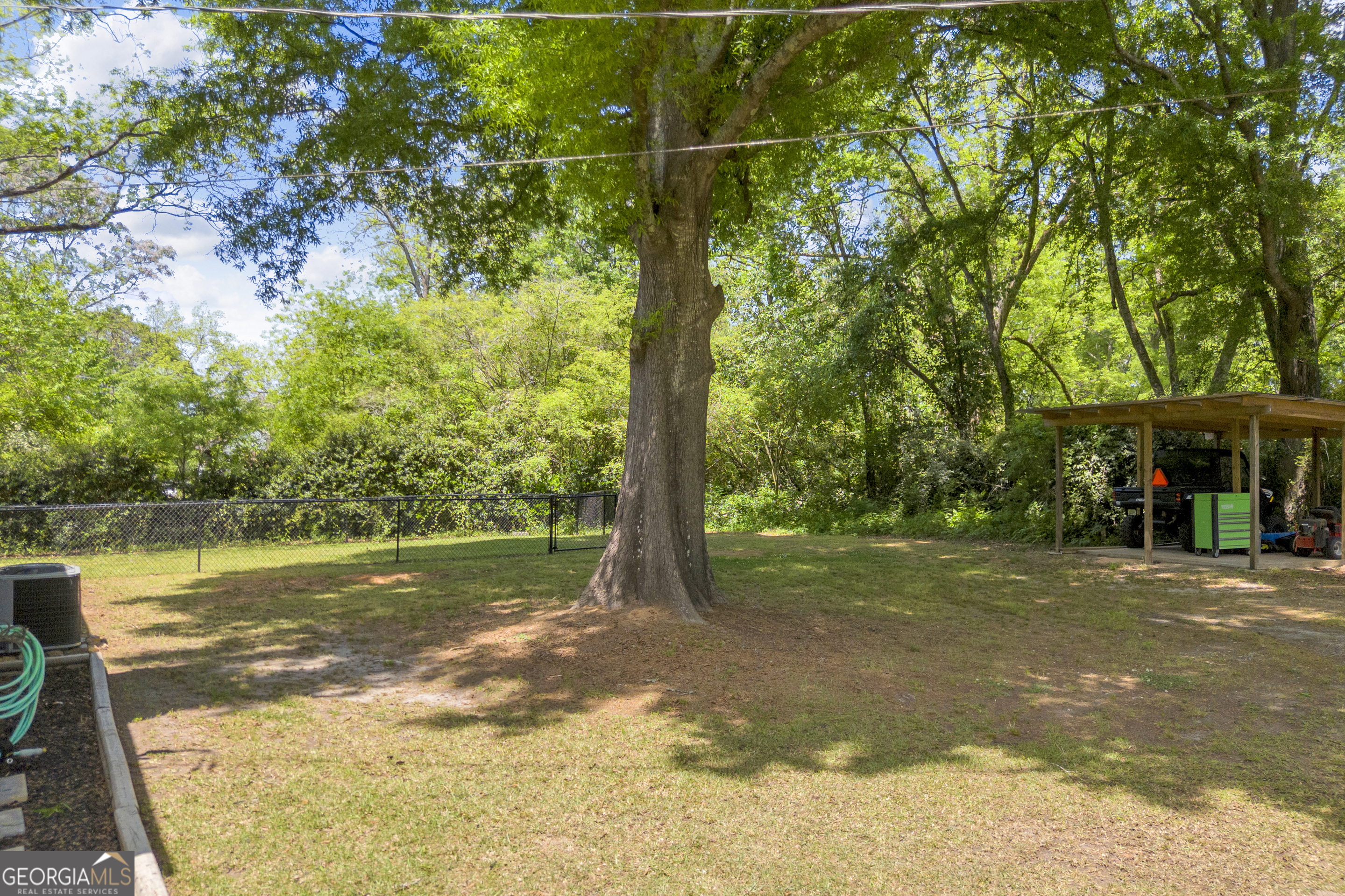 391 Cemetery Street Shady Dale GA 31085