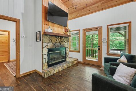220A Brookwood Lane Clarkesville GA 30523