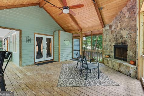 220A Brookwood Lane Clarkesville GA 30523