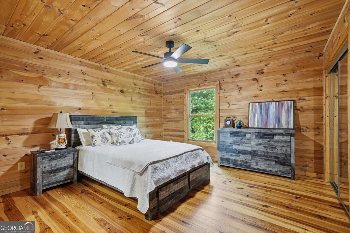 270 Tara Drive Ellijay GA 30540