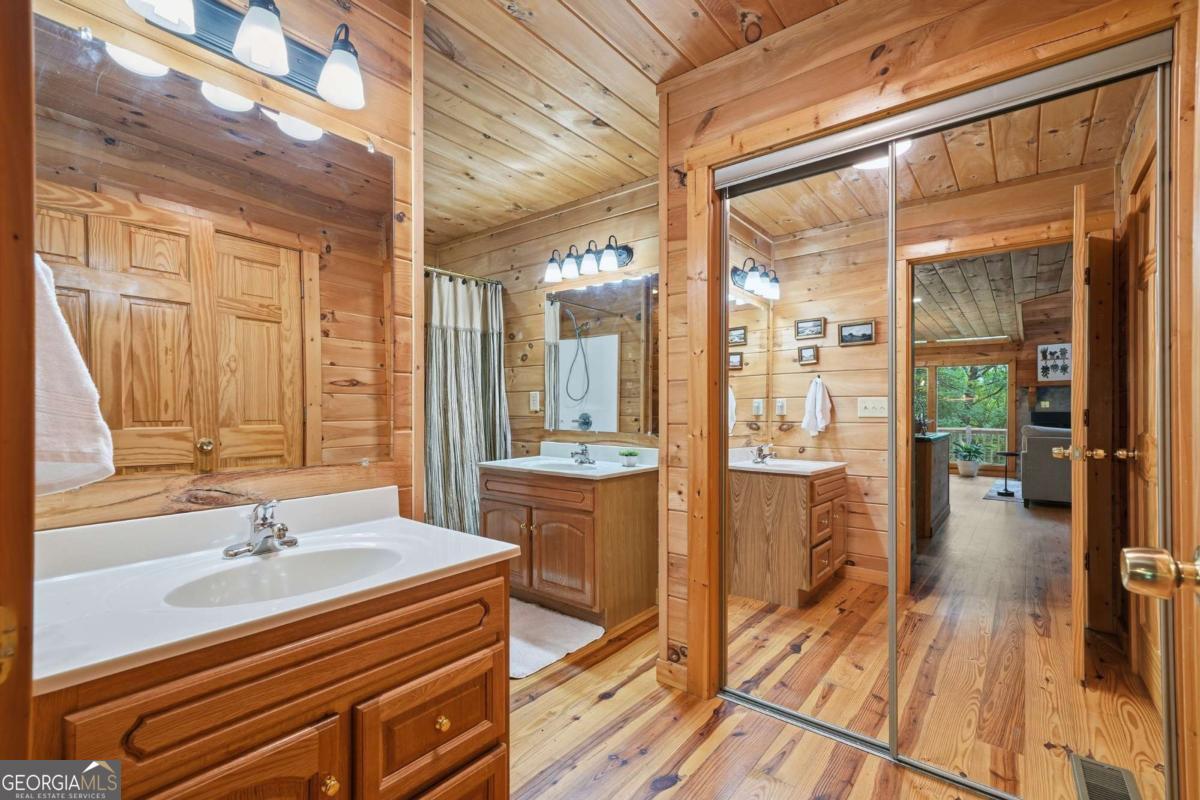 270 Tara Drive Ellijay GA 30540