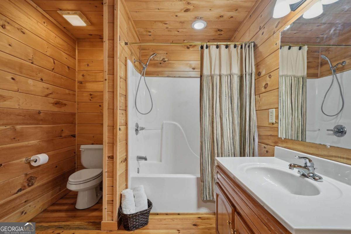 270 Tara Drive Ellijay GA 30540