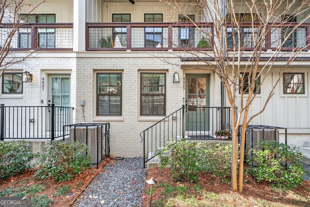4455 Dandelion Lane Atlanta GA 30342