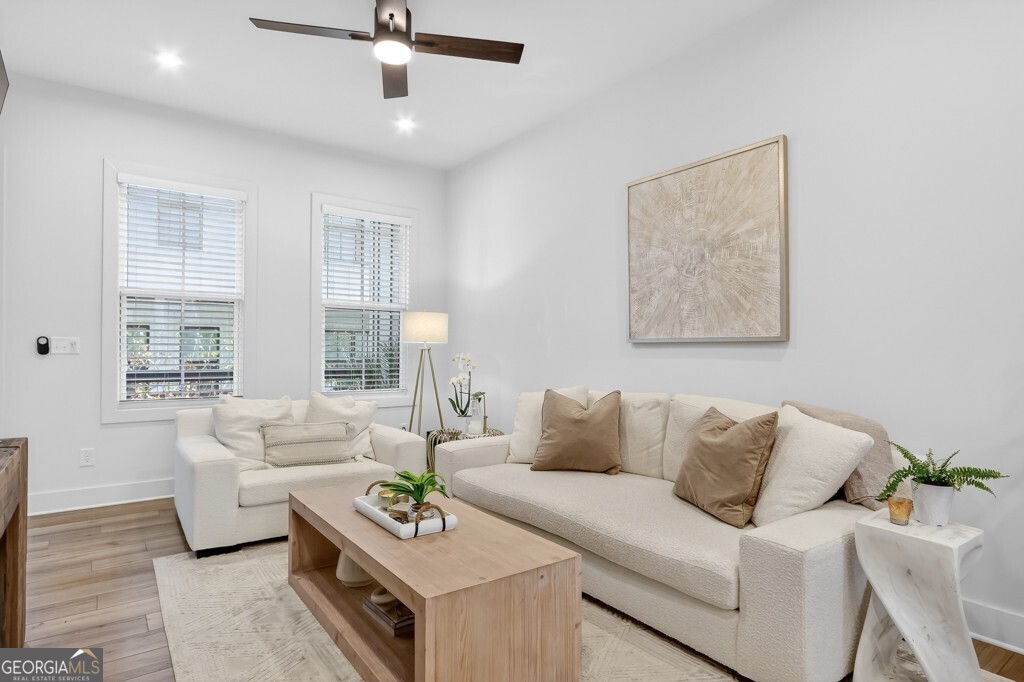 4455 Dandelion Lane Atlanta GA 30342