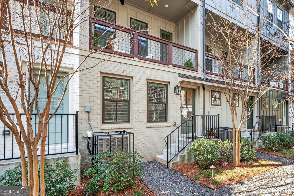 4455 Dandelion Lane Atlanta GA 30342