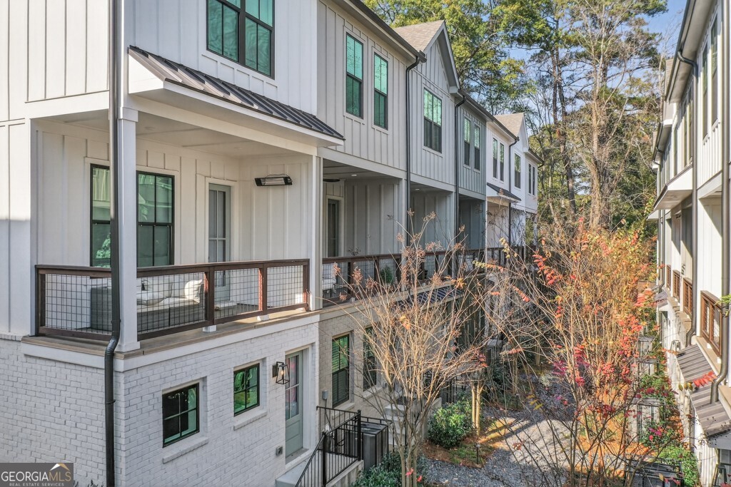 4455 Dandelion Lane Atlanta GA 30342