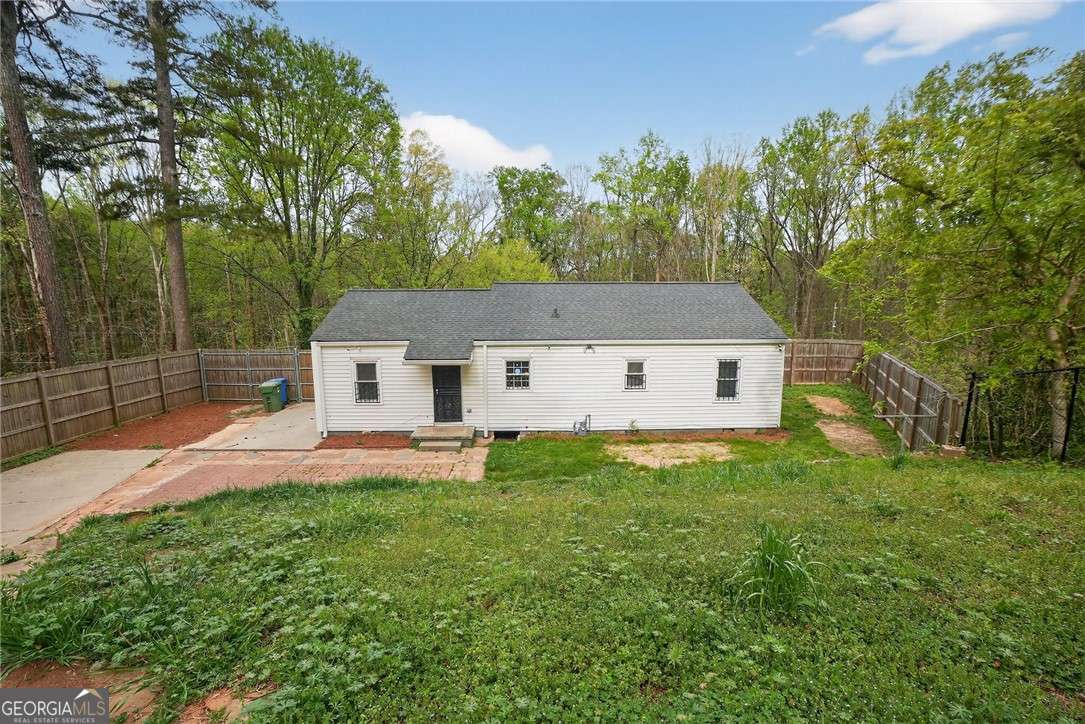 2252 Beecher Circle SW Atlanta GA 30311