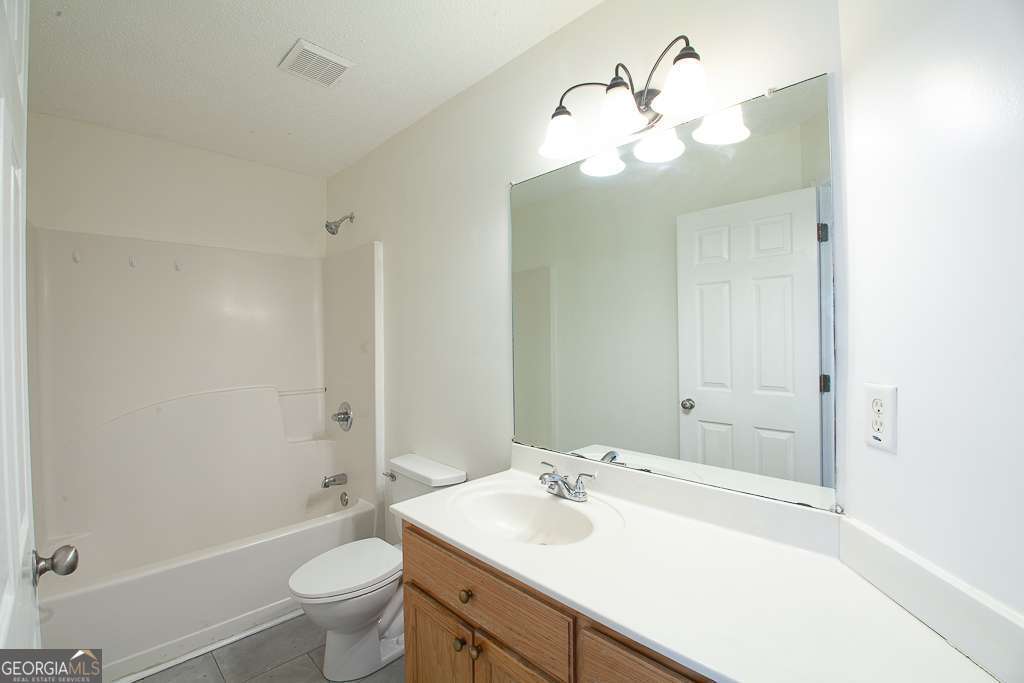 511 Circle Drive Calhoun GA 30701