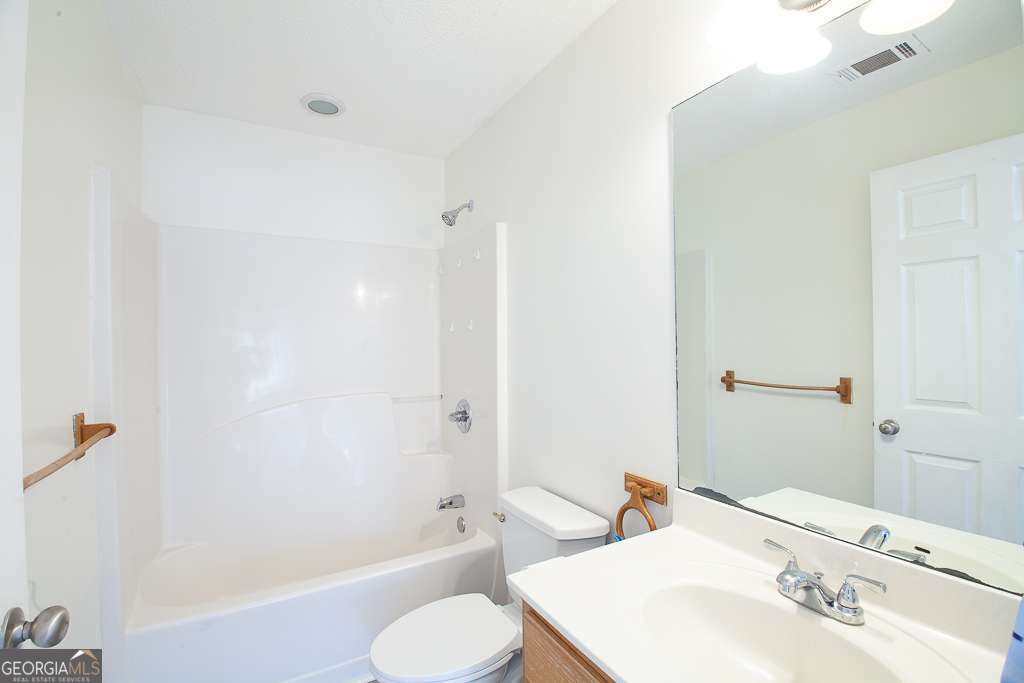 511 Circle Drive Calhoun GA 30701