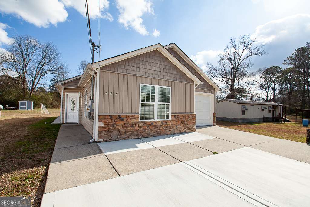 511 Circle Drive Calhoun GA 30701