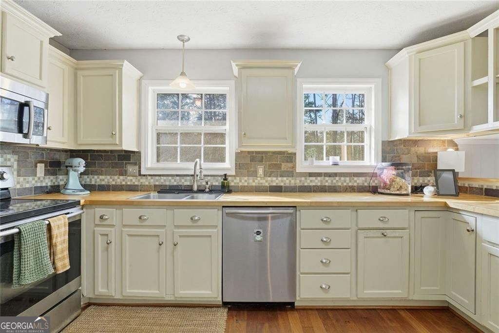4766 Mckee Court SW Mableton GA 30126
