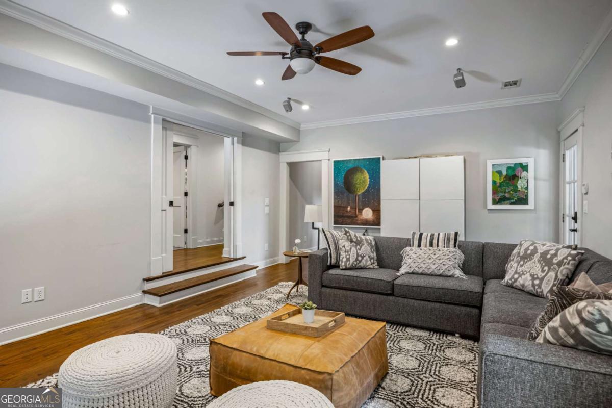 943 Highland Terrace NE Atlanta GA 30306
